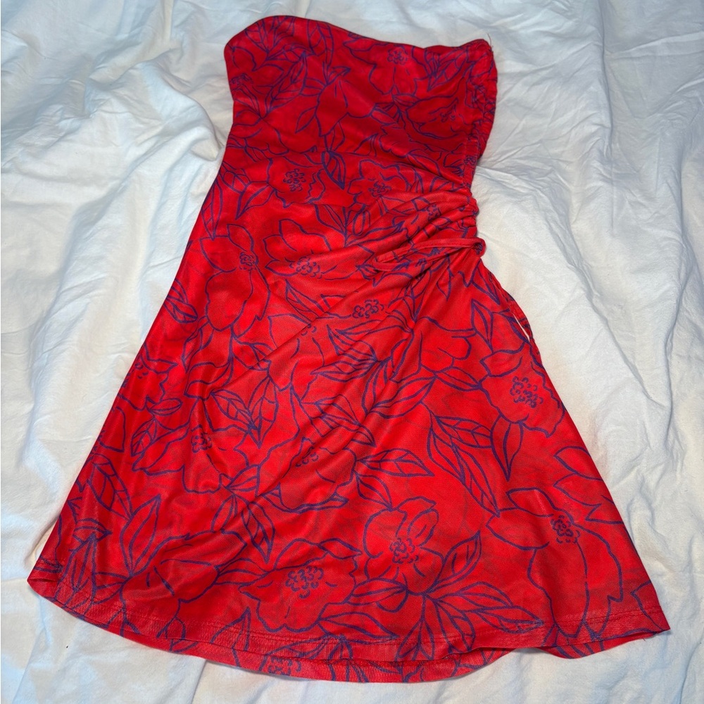 SHEIN Red Floral Strapless Dress